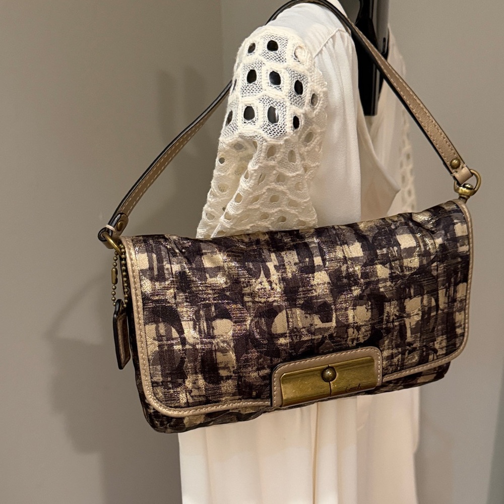 Coach Gold-Brown Patterned shoulder Wristlet Clut… - image 6